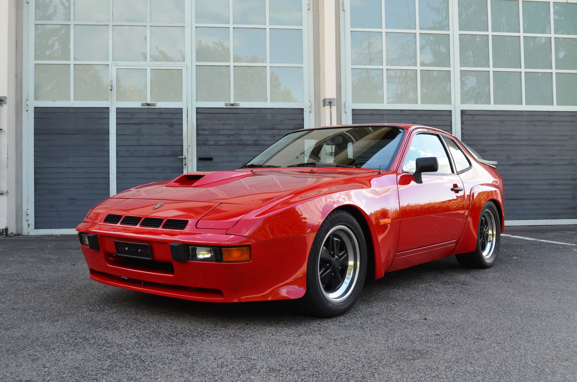 Porsche 924